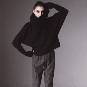 ANN YEE • Jordyn Funnel Neck